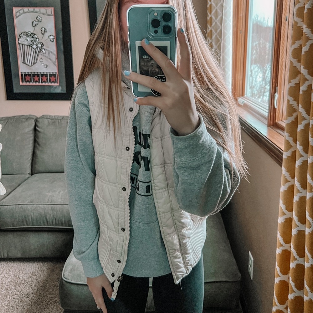 American Eagle Vest
